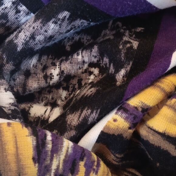 Maggy London Dramatic Knit Dress - Picture 9 of 9